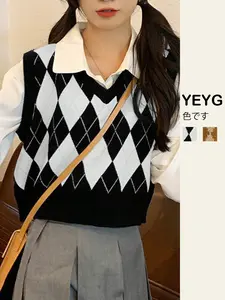 Women's 2025 New Autumn & Winter Preppy-Style Color-Block Argyle Knit Vest - Loose, V-Neck, Cropped & Versatile Top