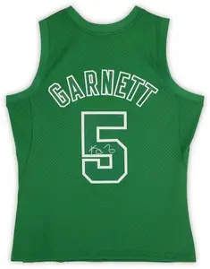 Framed Kevin Garnett Boston Celtics Autographed Mitchell & Ness Green 2012 Christmas Day Swingman Jersey - Fanatics Authentic Certified