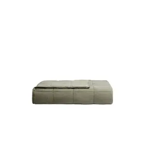 Parachute Linen Box Quilt in Moss