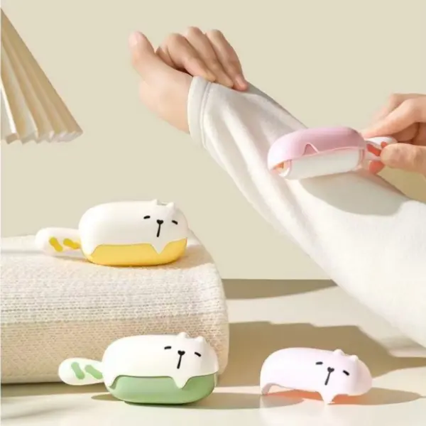 2-in-1 Mini Lint Roller & Fur Removal Tool for Clothes, Reusable Washable Grooming Brush for Dogs & Cats