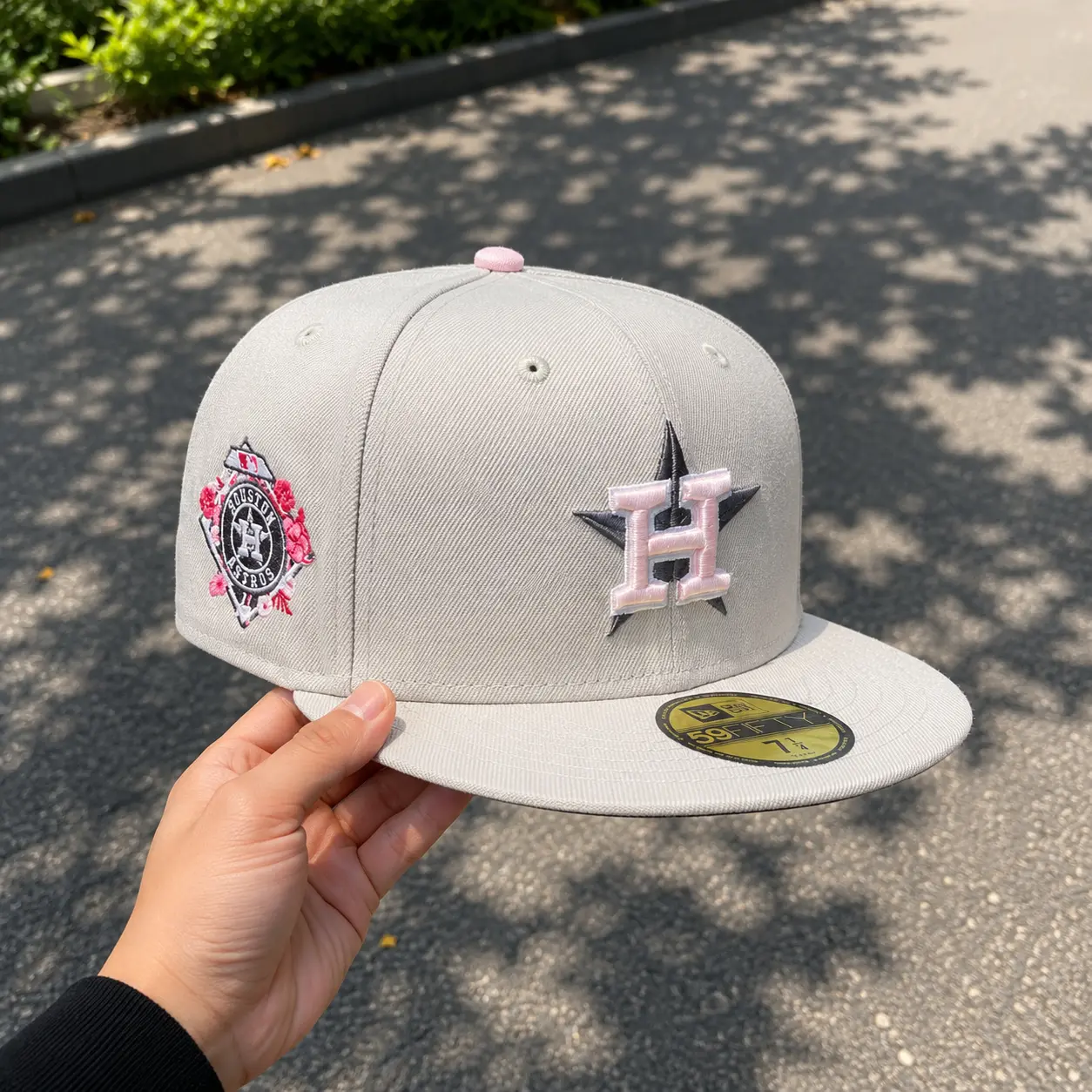 Houston Astros New Era Khaki 2023 Mother's Day On-Field 59FIFTY Fitted Hat