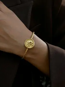 Ladies bracelet portrait coin thread twist opening adjustable stainless steel 18k gold plated waterproof anti allergy retro positive and fashionable accessory