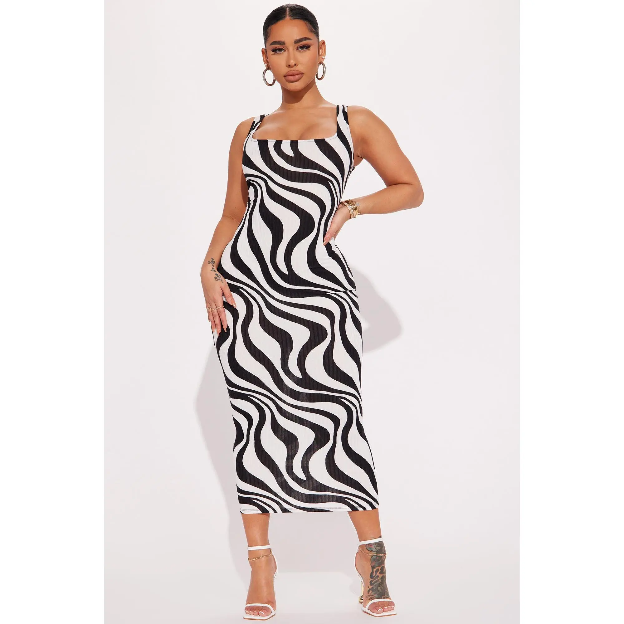 Maisie Maxi Dress - Black/White