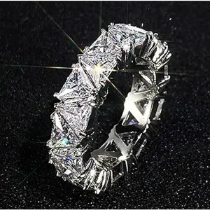 [Zircon Ring: Symbol of Eternity] Triangular zircon ring, plated promise ring, eternal symbol.Ideal for women, perfect for everyday wear.An elegant birthday or commitment gift, creative Christmas present. promise rings for gf