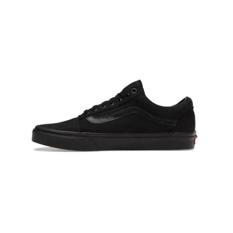 VANS Old Skool Men's Casual Sneakers - Black Suede and Cotton Canvas Low-Top Skateboard Shoes, Sneaker Trainer with Iconic Sidestripe, Skate-Inspired Fit Sporty Footwear
