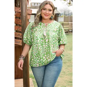 Green Plus Size Floral Tassel Tie Split Neck Puff Sleeve Blouse