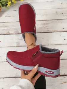 【Runs small 1 size】 Women and Men Warm Fleece Lined Slip-On Sneakers, Anti-Slip Soft Sole Casual Shoes, Comfortable Versatile Footwear for Daily Wear