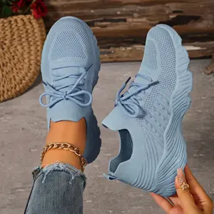 Women's lightweight casual shoes, breathable fly-knit sports shoes