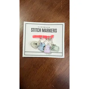 Ghost Friends Stitch Markers Handmade Epoxy Resin with Zinc Alloy Clasp Set of 4 Durable Crochet & Knitting Tools