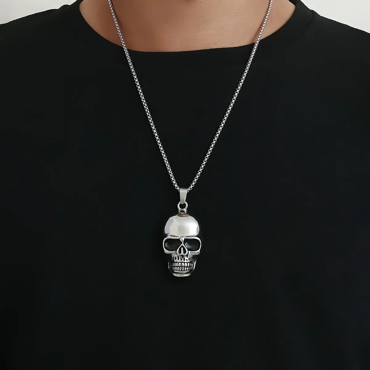 Men's Stainless Steel Minimalist Punk Landscape Skull Pendant Charm Necklace - Punk Hardcore, Dangle Chain, Edgy, Hip-Hop, Alternative Style Jewelry for Rock Party Costumes, Punk Hardcore Necklaces, Dangle Chain Necklaces