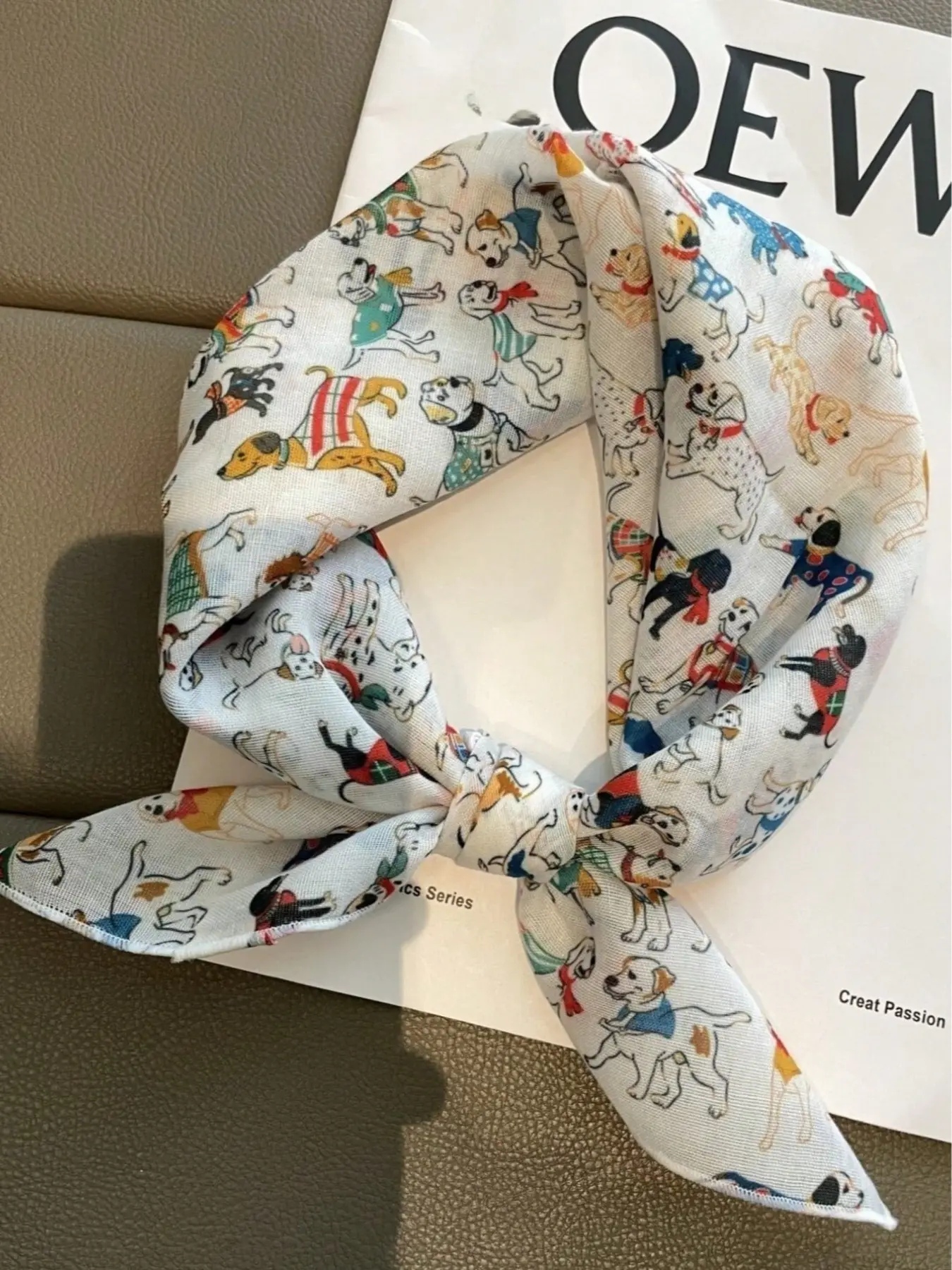 Fairy Tale Puppy Silk Boho Style Scarf for Women, Small Square Cartoon Versatile Fashion Skin Show Headscarf Neck Warmer Wrap Twist, Printed Polyester Scarf, Boho Shawl