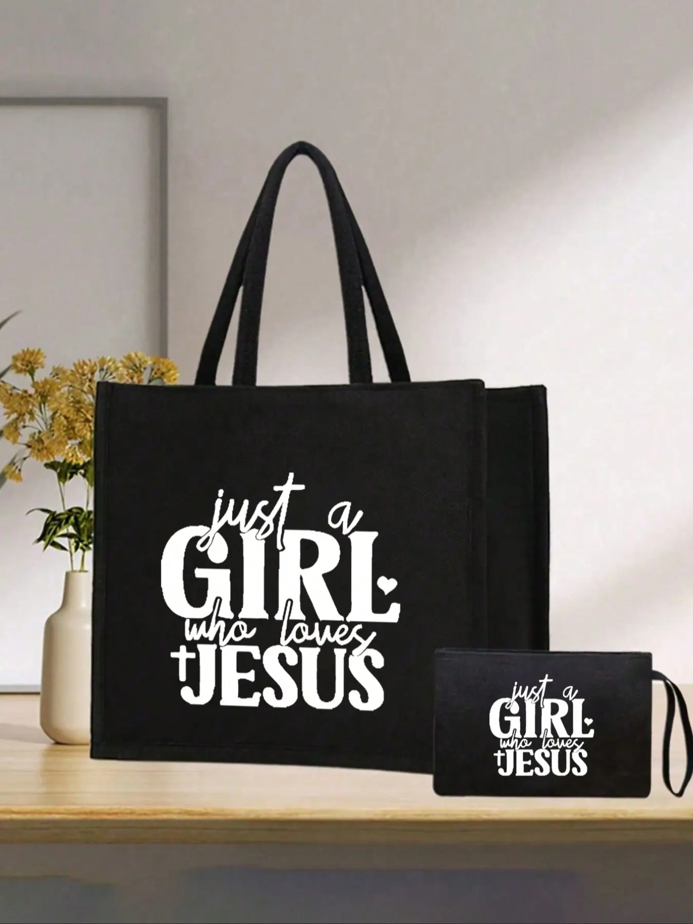 Lightweight, Versatile tote bag, Casual commuter bag, trendy bag, Fashionable casual bag, with matching cosmetic bag, made of waterproof easy-to-clean fabric, featuring pockets, suitable for shopping, travel, Women's large-capacity linen tote