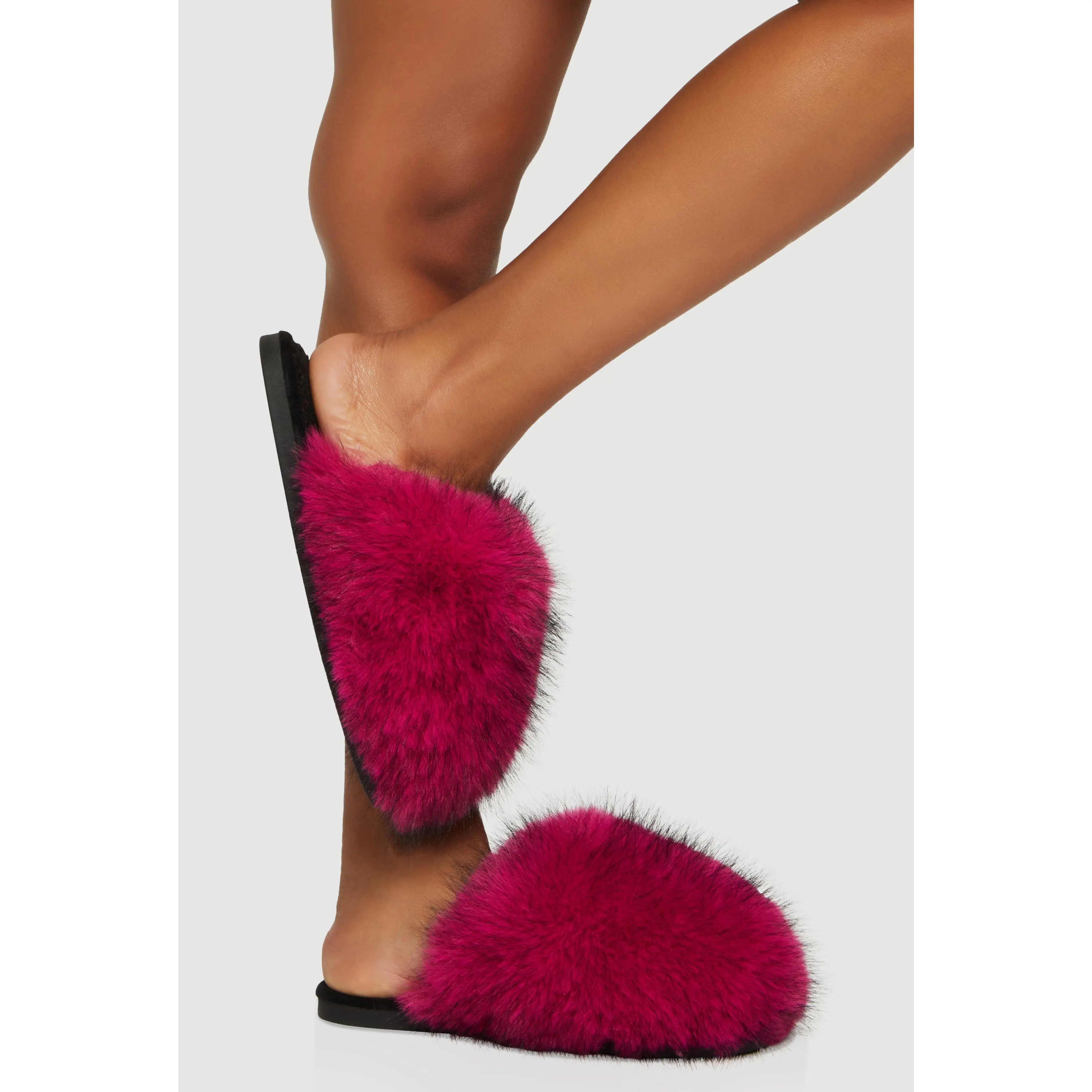 Cozy Faux Fur Closed Toe Slippers