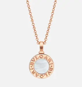 Pre-owned Bvlgari Bvlgari 18 kt rose gold circle pendant necklace with chain set with white mother of pearl insert