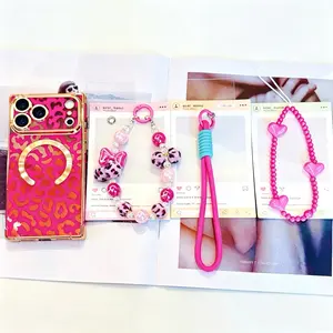 Women's Luxury Leopard Print Glossy Square Smartphone Casing 4-Piece Set - MagSafe Compatible, Drop-Resistant, Durable - with Matching Bead Decoration, Lanyard, Heart-Shaped Bracelet - for iPhone 17/16/15/14/13 Pro Max Cellphone Handheld Accessories