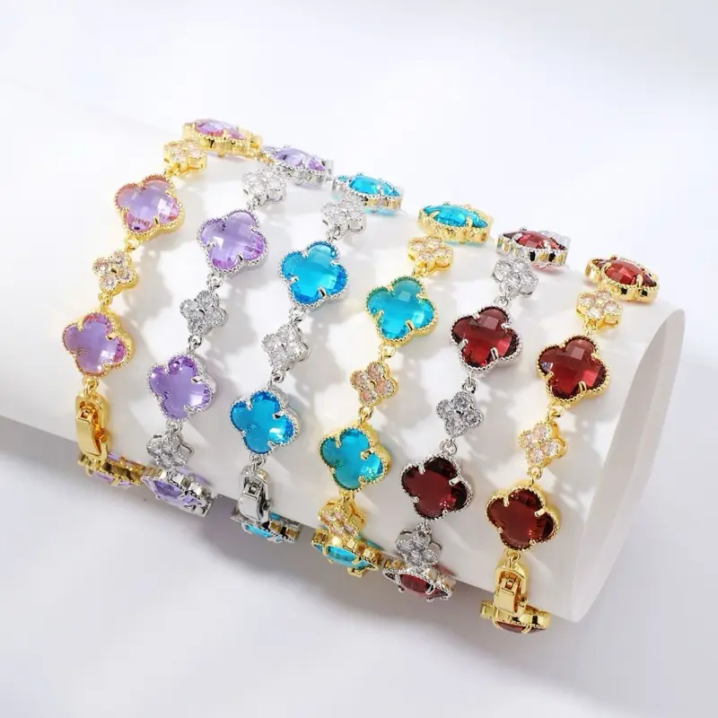 Fashionable Crystal Clover Zircon Bracelet, Multiple Colors Available, Trendy Four-Leaf Clover Jewelry, Perfect Gift for Friends, Boho Style Bracelet, Bracelets Jewelry