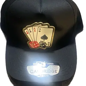 Cambridge Gorra las Cartas con Dados en Placa y Suela Rojita Since 2000 PB273