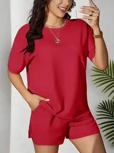 【Plus Size】cute summer outfits，Women's Casual Two-Piece Set, Loose-Fitting Round Neck Short Sleeve T-Shirt & Shorts, Comfortable Fashion for Daily Wear