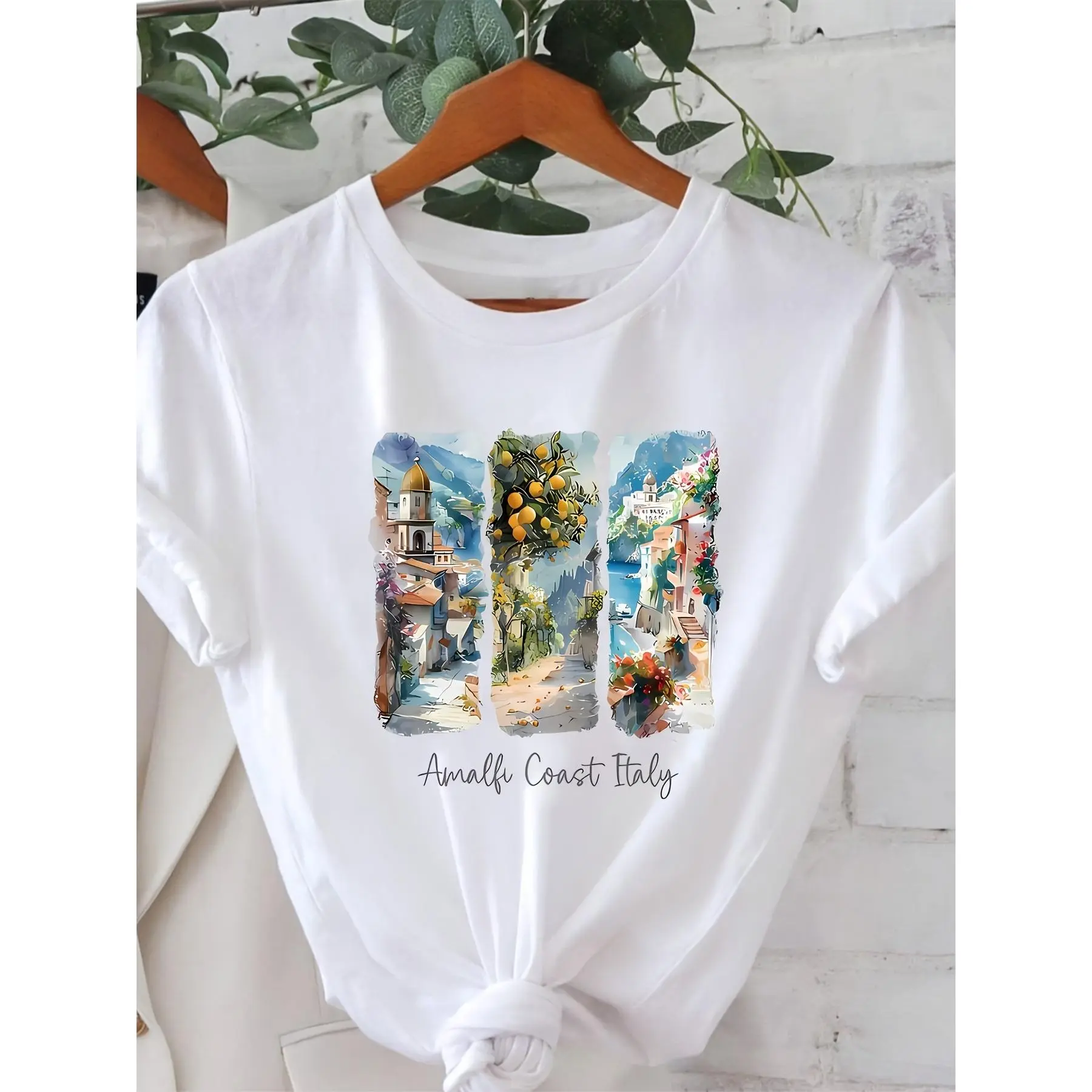 Women's Amalfi Coast Watercolor Graphic Print T-Shirt - Vibrant Italian Coastal Artwork, Breathable Short Sleeve Crew Neck Casual Top, Medium Stretch & Machine Washable for Spring & Summer, Beach T Shirt, Summer Clothing, Artistic Graphic Tee, Soft Fabric