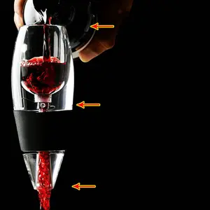 Elegant Wine Decanter and Aerator Set with Pouring Spout, Enhances Wine Flavor for Wine Lovers, Perfect Gift for Enthusiasts
