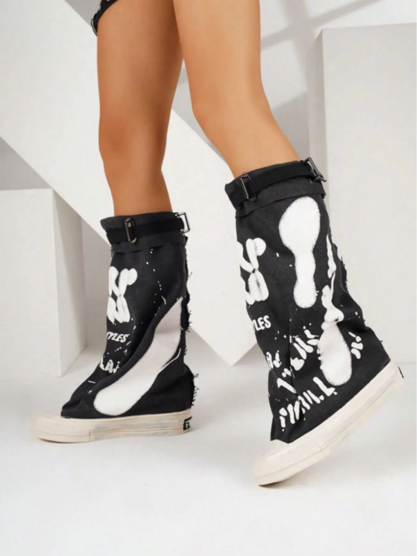 Y2K punk graffiti fold-over knee-high canvas boots, women’s buckle strap raw-edge streetwear tall sneaker boots, goth platform shoes