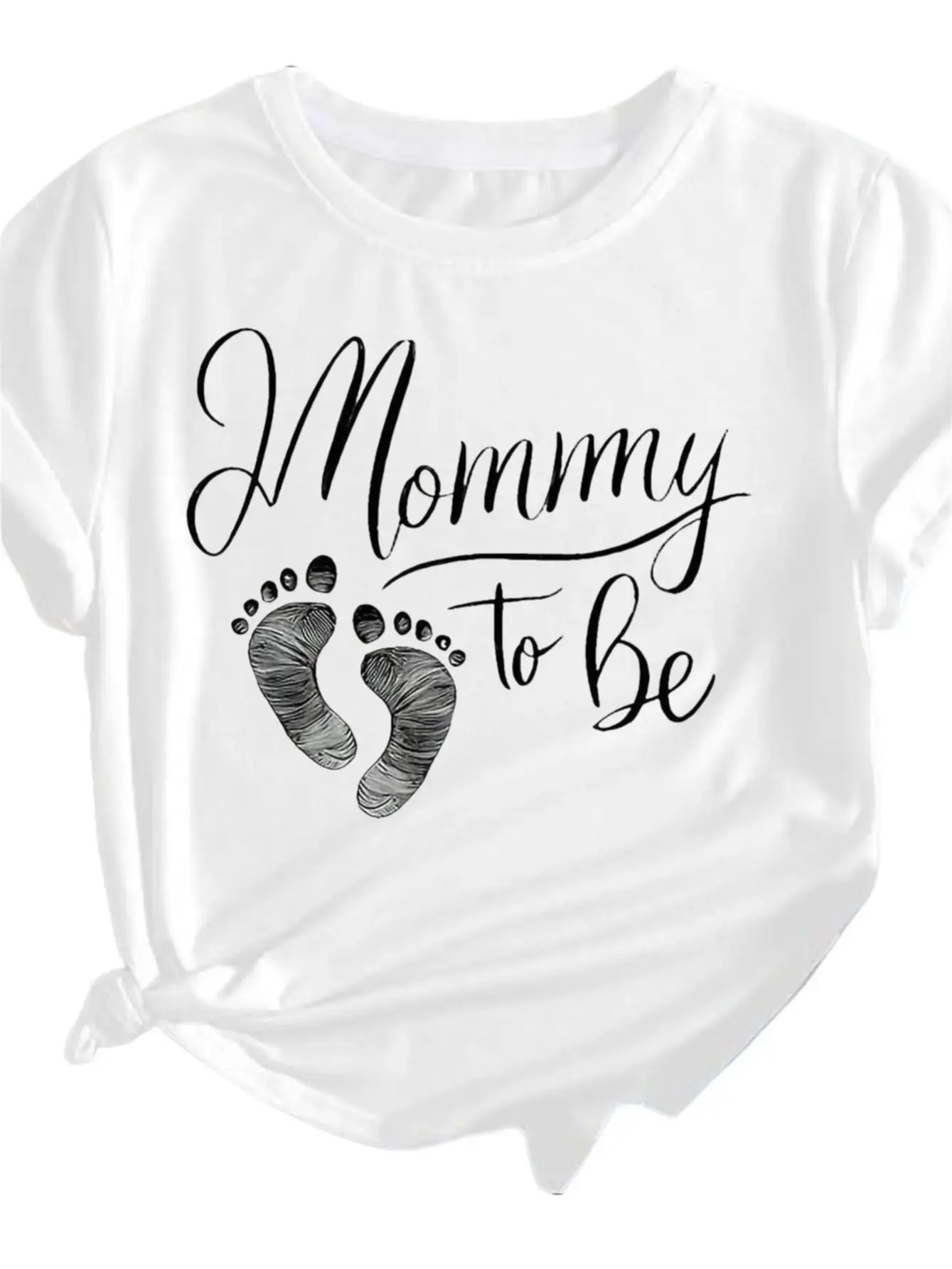 Maternity "Mommy to Be" Graphic T-Shirt for Expecting Twin Moms, Soft 100% Cotton Top for Twin Pregnancy Reveal Photos & Baby Shower, Elegant, Solid