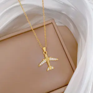 1 Piece 18K Gold Plated Stainless Steel Chain, Personalized Cute Starry Sky Airplane Pendant Necklace, Holiday Gift for Girlfriend and Family Members