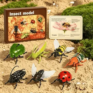 400g Realistic Insect Toy Kit Crawling & Flapping Luminous Wind Up Beetles Bug Toy For Party & Home Decor