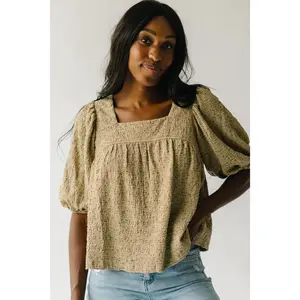 The Serino Textured Puff Sleeve Blouse in Taupe