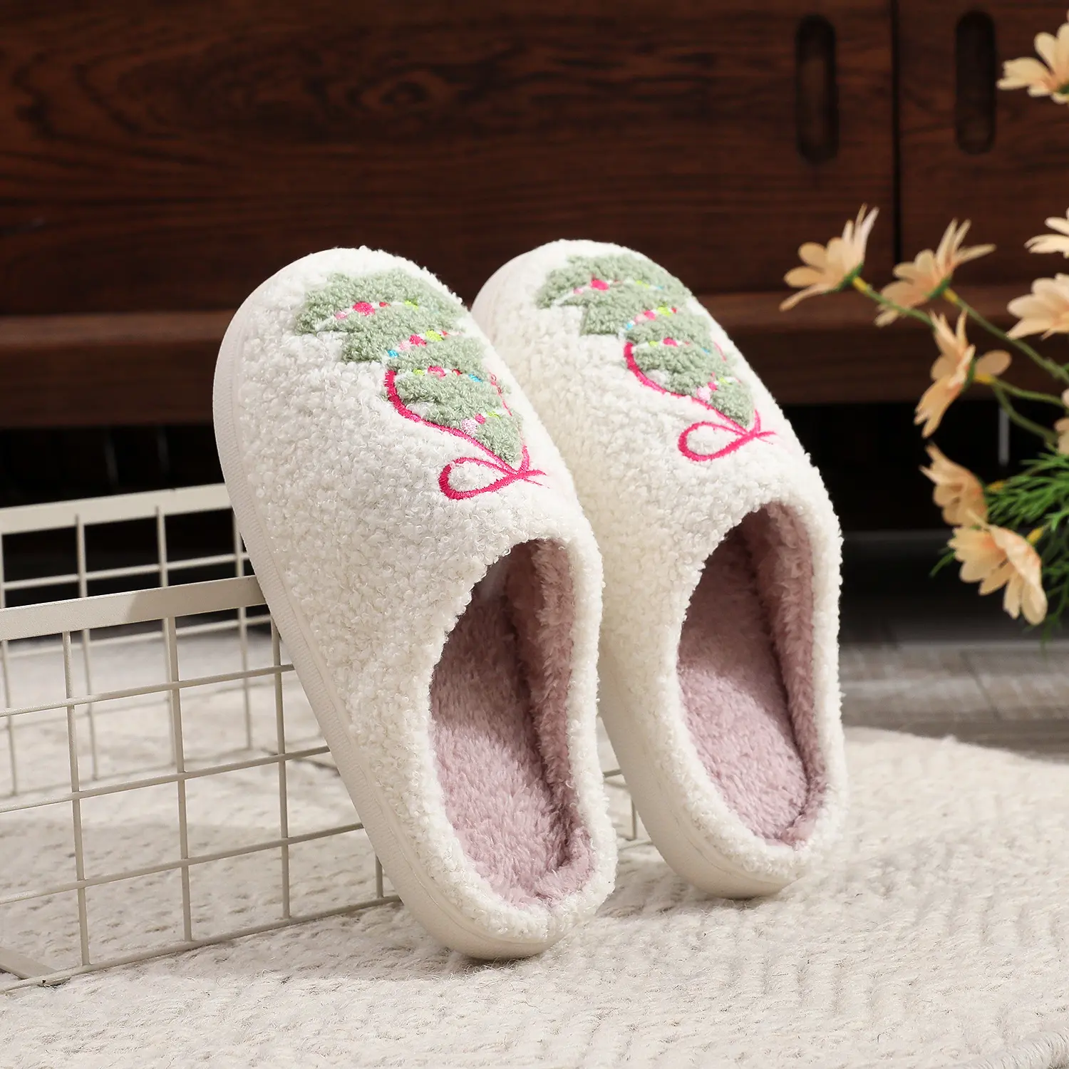 Women's & Men's Christmas Plush Slippers Tree Bow Pattern Slip-On Warm House Shoes for Party classic trending now slim fit dressed up polished minimalist street style fashion forward aesthetic