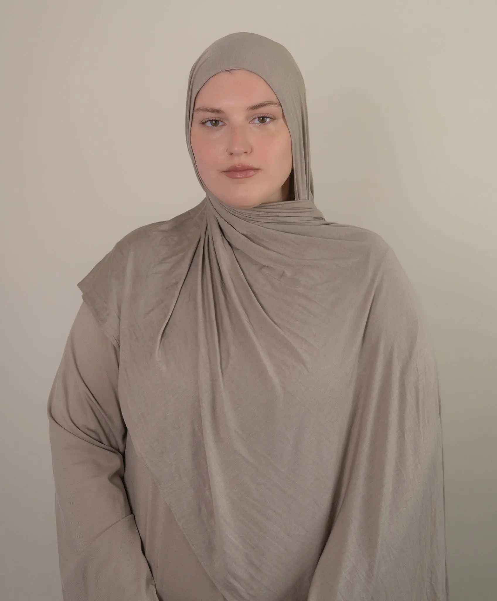 Driftwood Bamboo Jersey Hijab - Antibacterial, Feather-Soft, 180 × 70 Cm, Hand Wash Only, Eco-Conscious Modest Fashion Pashmina Scarf for Casual Styling