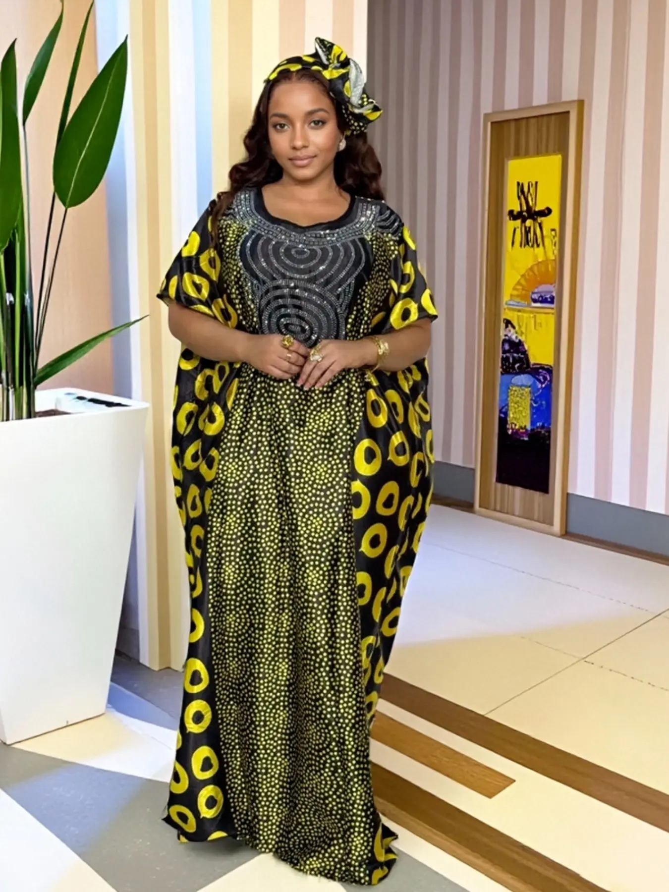 African Nigerian Style Women's Dress, Rhinestone Loose Fit Elegant Boubou Kaftan, Printed Daily Party Beach Vacation Dress, Round Neck Short Sleeve with Pockets