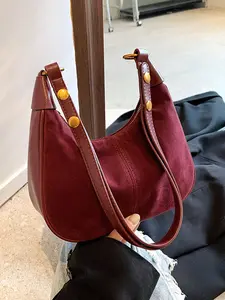 Retro wine red shoulder underarm bag, contrasting shoulder strap with metal rivet decoration, elegant and niche design, high-end texture, retro  modern， fashion trend, suitable for daily commuting, shopping, etc., Crossbody Handbag, Hobo Crossbody Bags