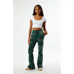 BUSCH LIGHT Women's Camo Baggy Sweatpants