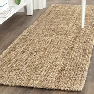 SAFAVIEH Natural Fiber Collection Runner Rug - 2'3" x 7', Natural, Handmade Farmhouse Jute, Ideal for High Traffic Areas in Living Room, Bedroom (NF747A)
