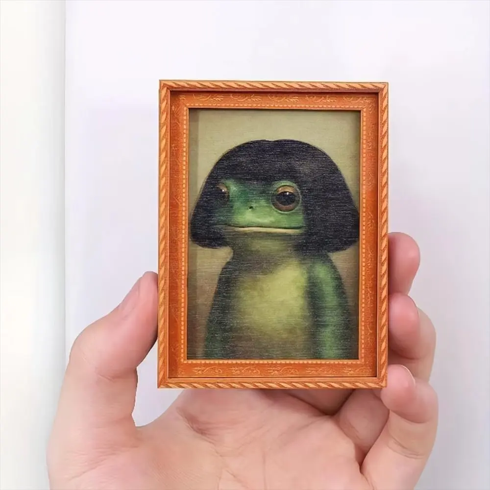 Funny Frog Fridge Magnet Kitchen Decor, Vintage Frog Art Refrigerator Magnet, Unique Frogs Portrait with a Distinctive Hairstyle, Complete with a Picture Frame, for Fridge or Magnetic Board Decorative