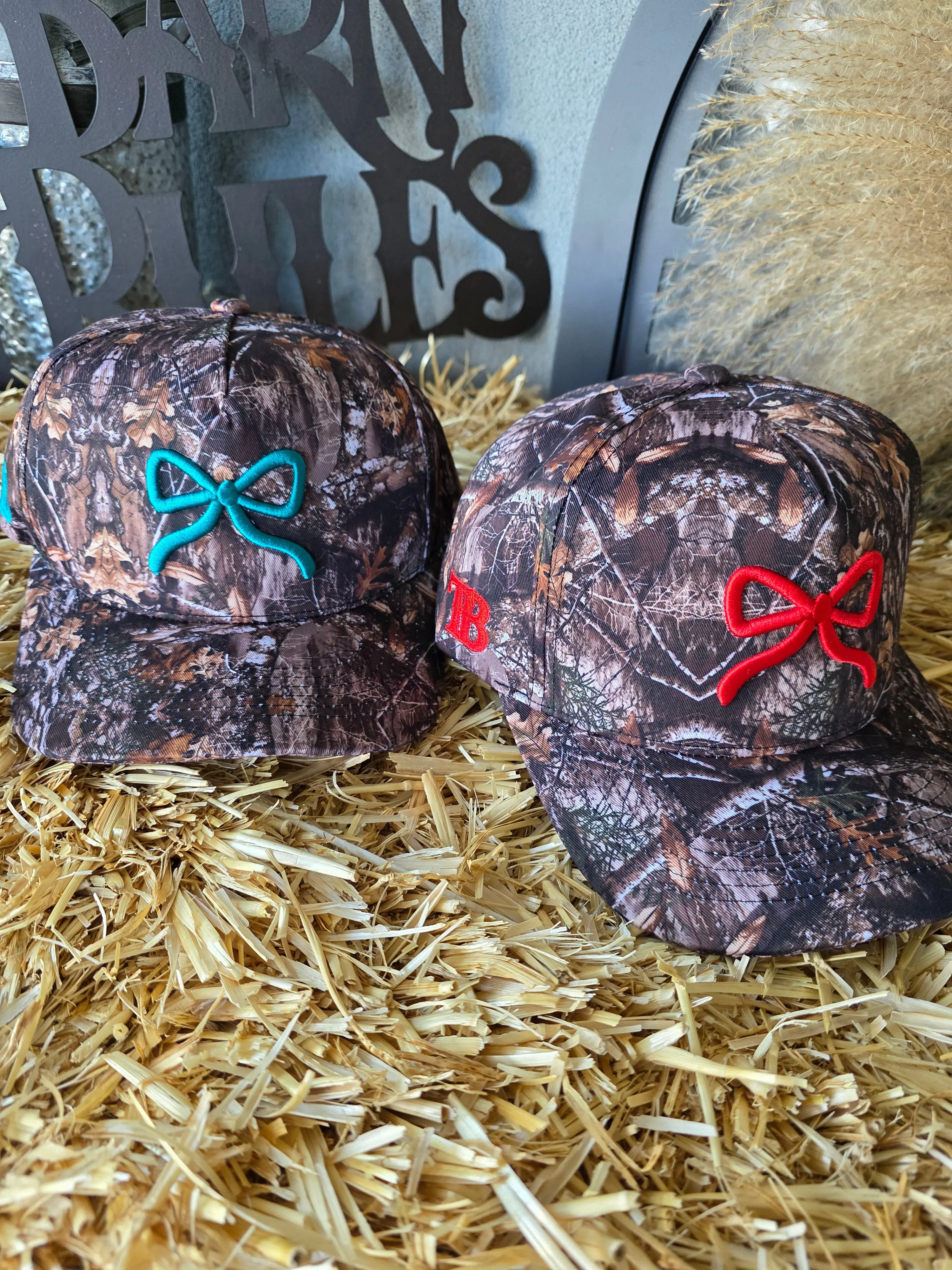 Bow Tayloraine Hat