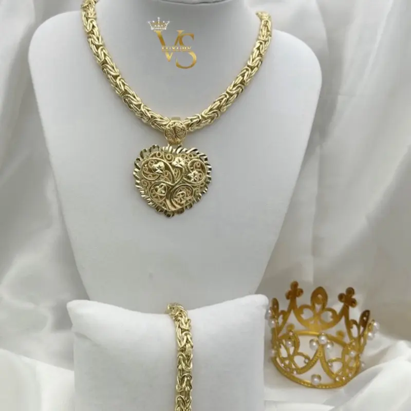 Valdes Luxury - Byzantine Chain Necklace with Heart Pendant | 14K Gold Plated Layered Jewelry | Premium Everyday Wear
