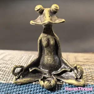 Exquisite Metal Kung Fu Frog Incense Holder, Meditation Frog Statue for Yoga and Rest, Elegant Desktop Home Decoration