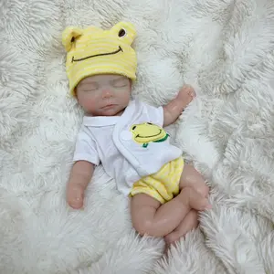 Newborn 10-inch reborn baby girl doll, silicone material, soft body, handmade, realistic lifelike details, includes a bottle and birth certificate. Ideal as a birthday gift, for collectors, and a perfect gift for children.