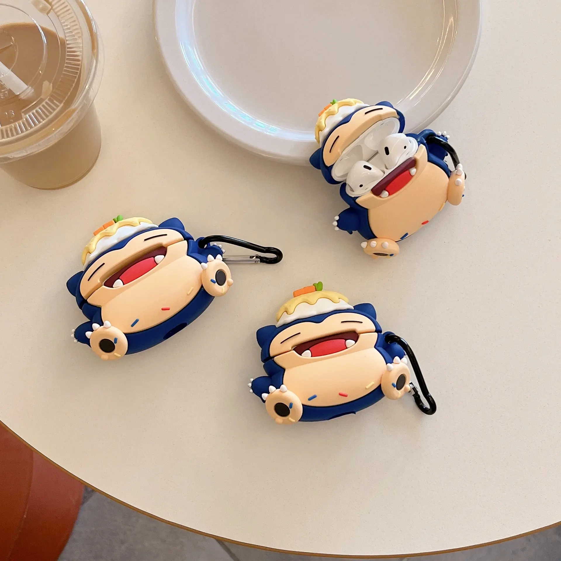 1 cake Snorlax headphone case,Cute wireless Bluetooth earphone case, drop resistant, durable and stylish Audio protection accessory, Headphone Accessories, suitable for AirPods pro3/1/2/4/pro/pro2(Different models may have different shapes)