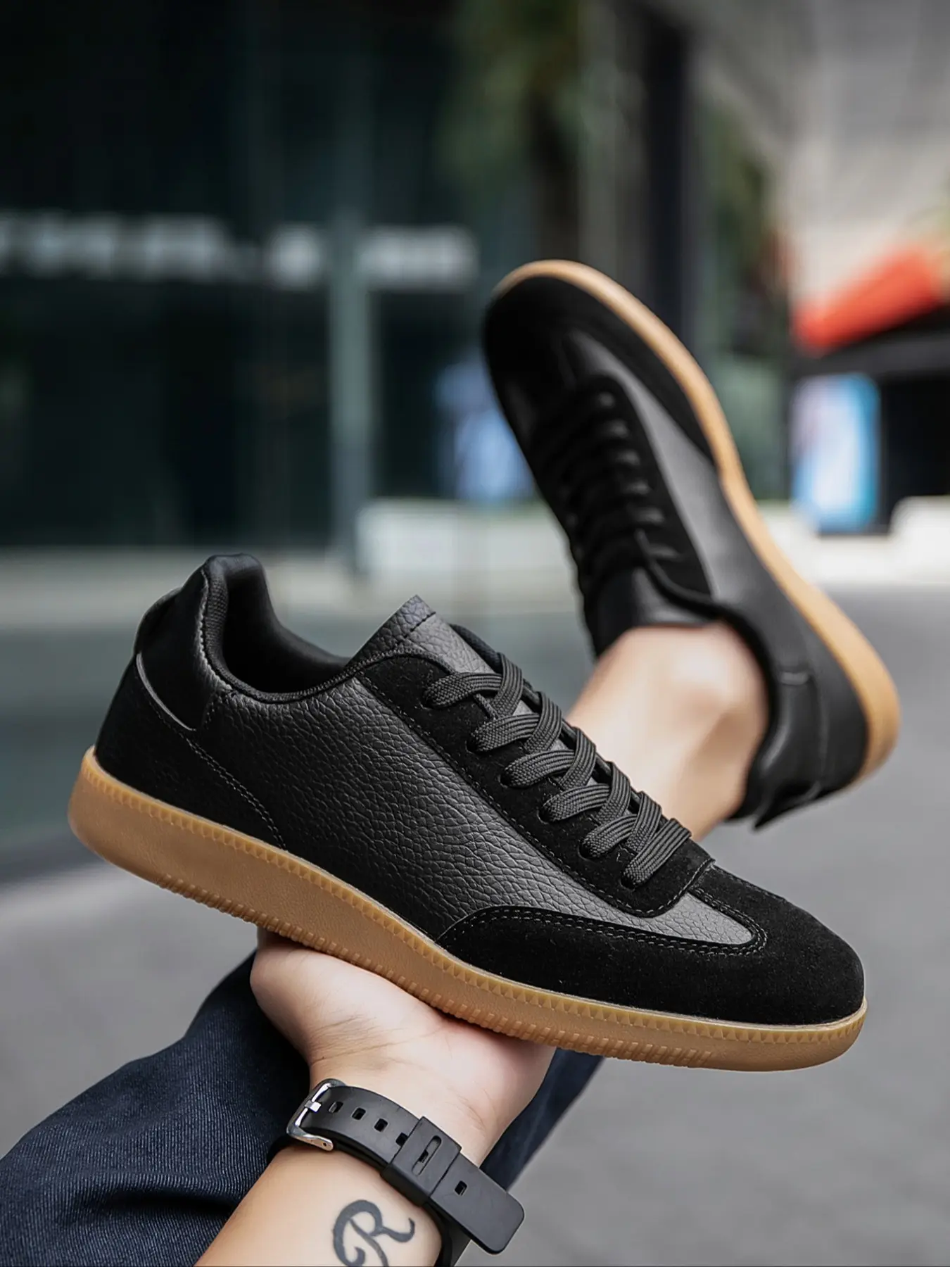 Men's Fashion Slip-On Leather Shoes with Lace Design, Comfort Casual Walking Sports Shoes for Daily Outdoor Use Sneaker