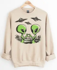 Alien Love Graphic Top