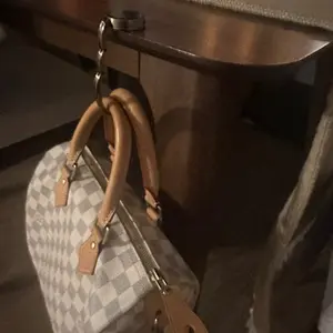 kwmobile Purse Hanger Set of 2 - Folding Handbag Hanger for Table - Portable Table Bag Holder - Non-Slip Design for Restaurant Bar Use