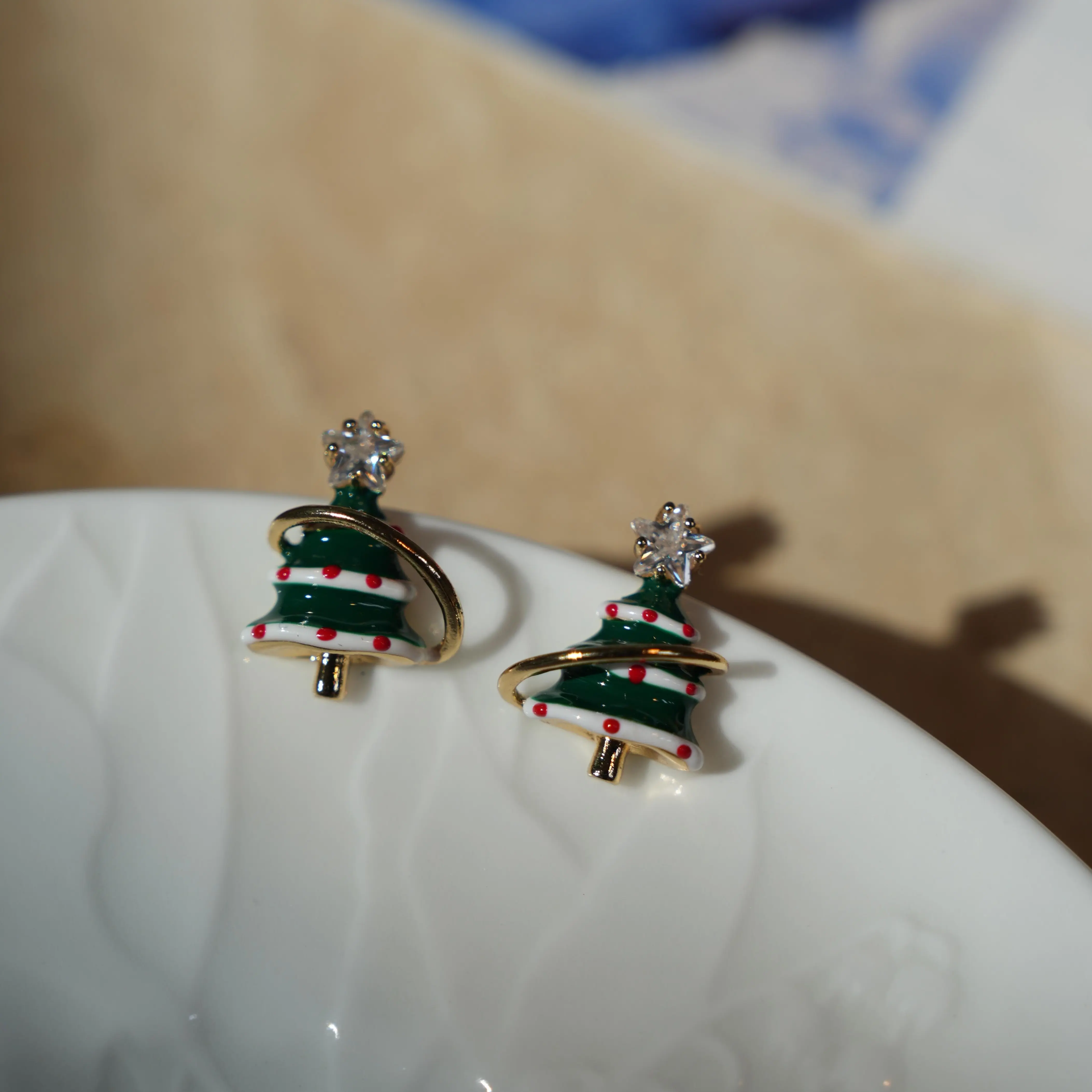 Cute Enamel Christmas Tree Stud Earrings, Gold Star Crystal Christmas Dangle Earrings, Holiday Winter Statement Earrings for Xmas Party