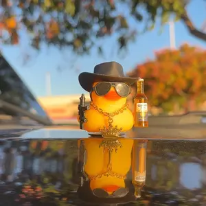 El Ondeado (Party Duck)
