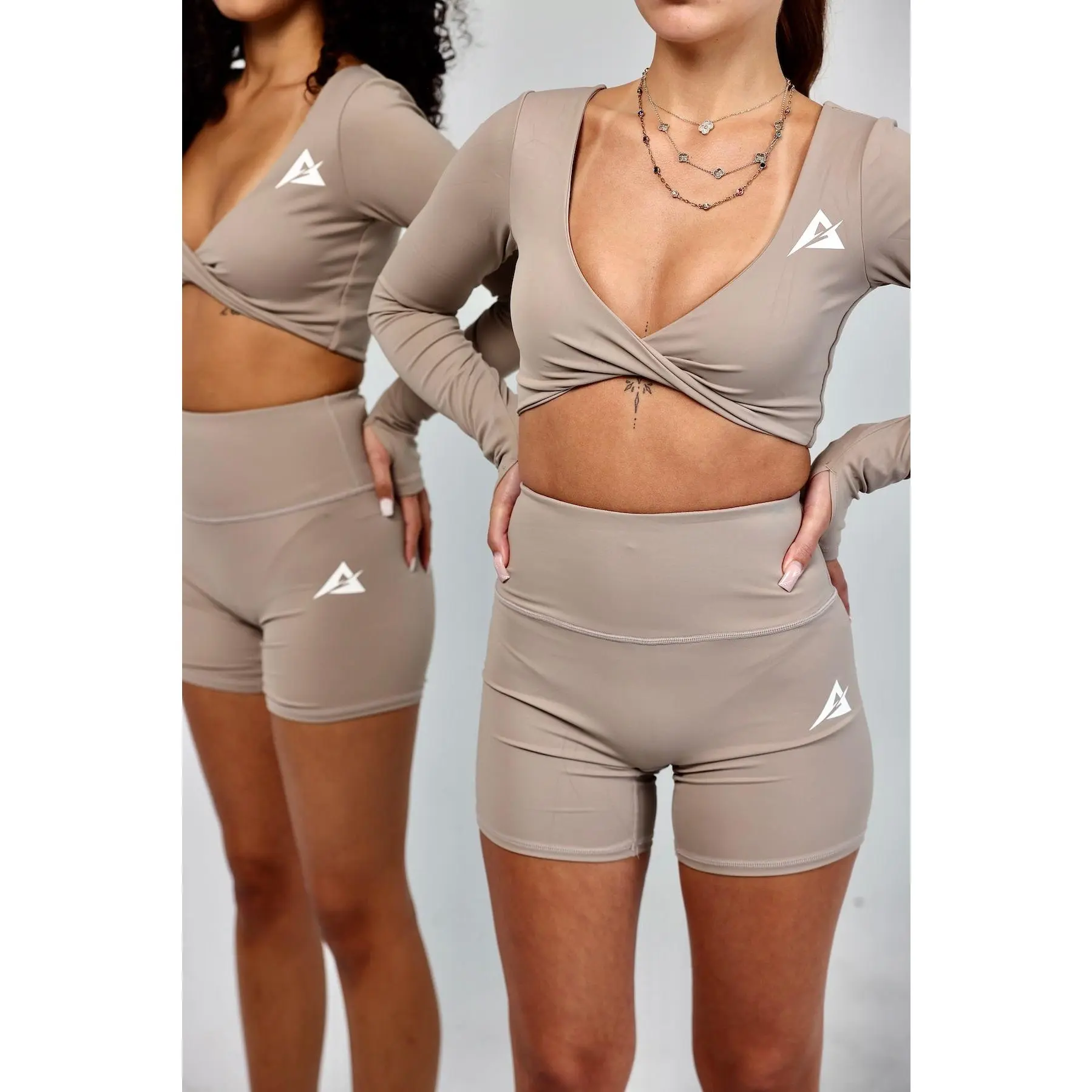 IMPACT Shorts – Beige