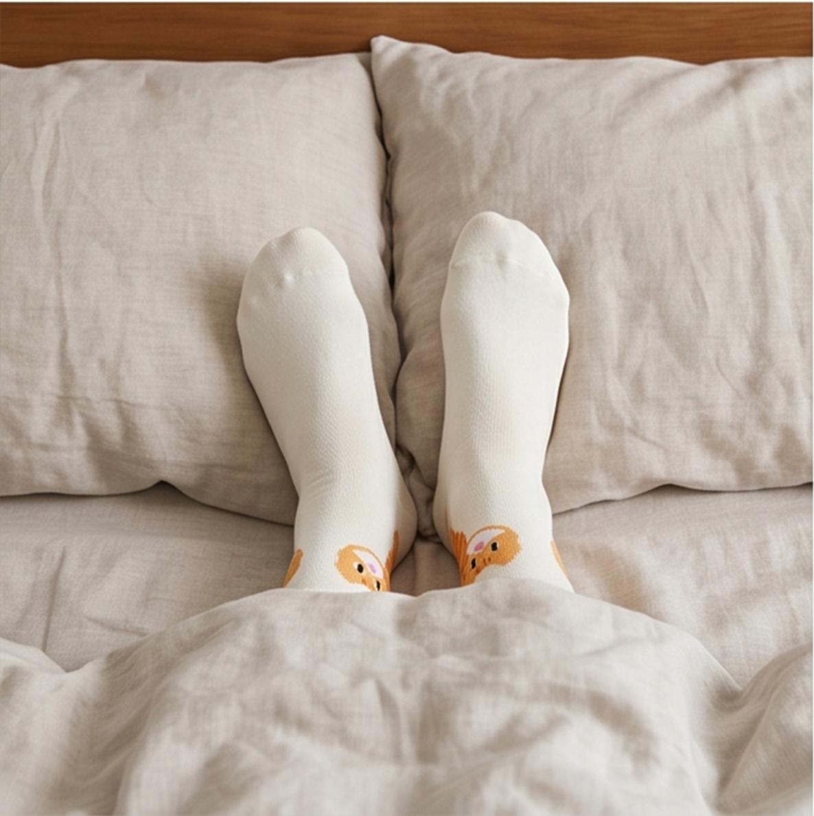 Orange Cat Egg Socks Unisex Mid-Calf Pure Cotton Funny Cartoon 3D Pom Pom Ins Trendy Cute Versatile Outdoor Cotton Socks 2 Pairs