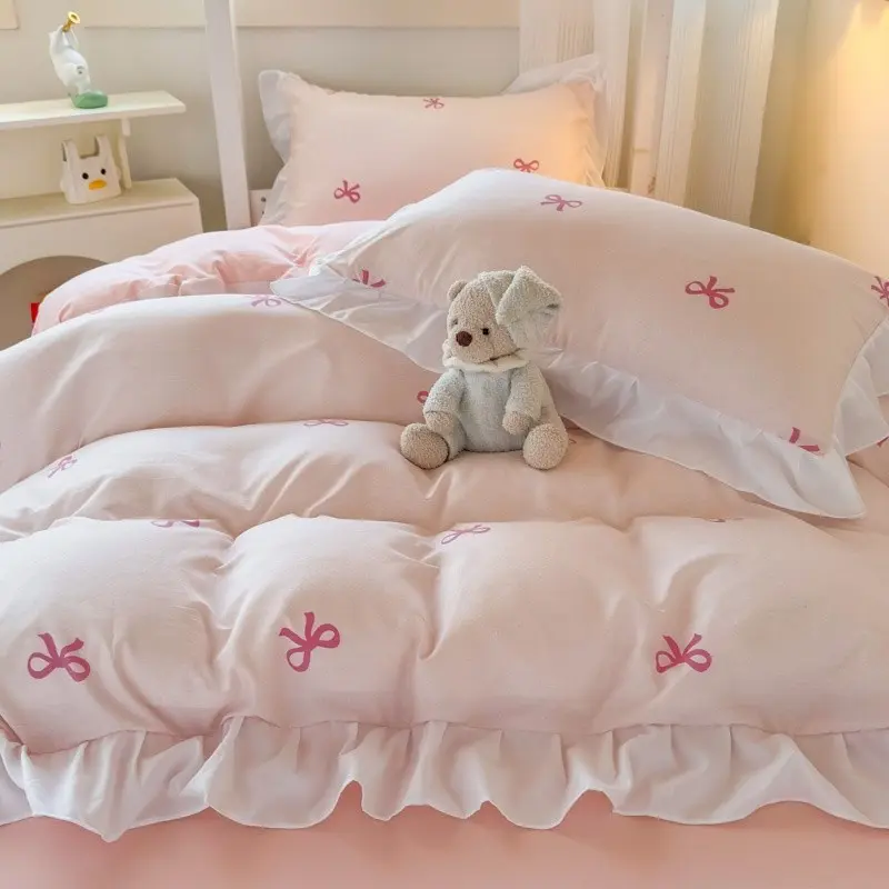 3pcs bow Print Decorative Bedding Set, Includes 1pc Duvet Cover + 2pcs Pillowcases（without comforter and pillow insert) for Girls Bedroom, Single Twin Double Queen Size bed