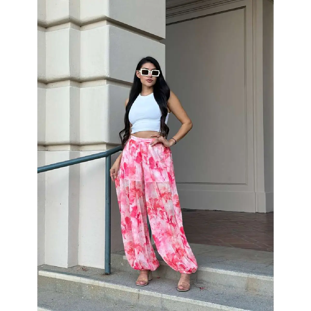FLOWER PRINTED PANTS